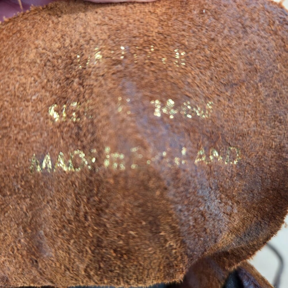 VTG Oiled Leather Dr Martens Made In England Boots  Brown Men's Sz 10  8 Eyelets - Picture 11 of 16